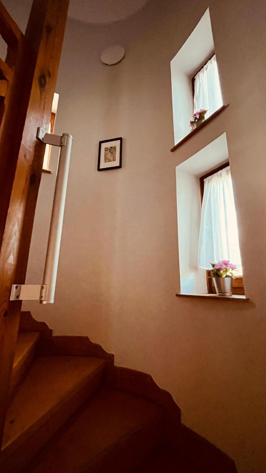 Strigonia Apartman Esztergom Luaran gambar