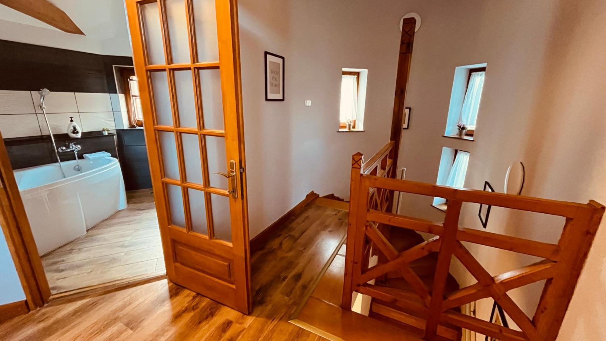 Strigonia Apartman Esztergom Luaran gambar