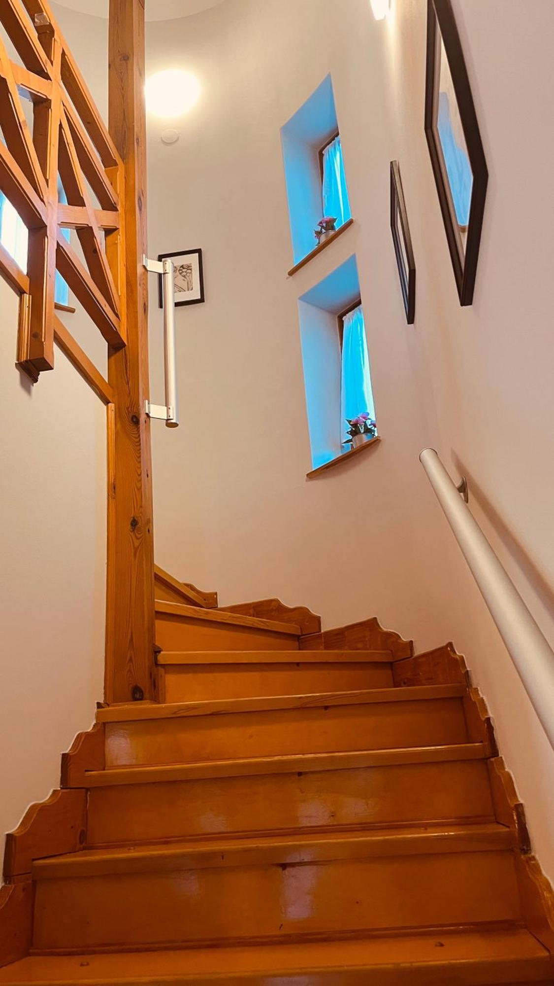 Strigonia Apartman Esztergom Luaran gambar
