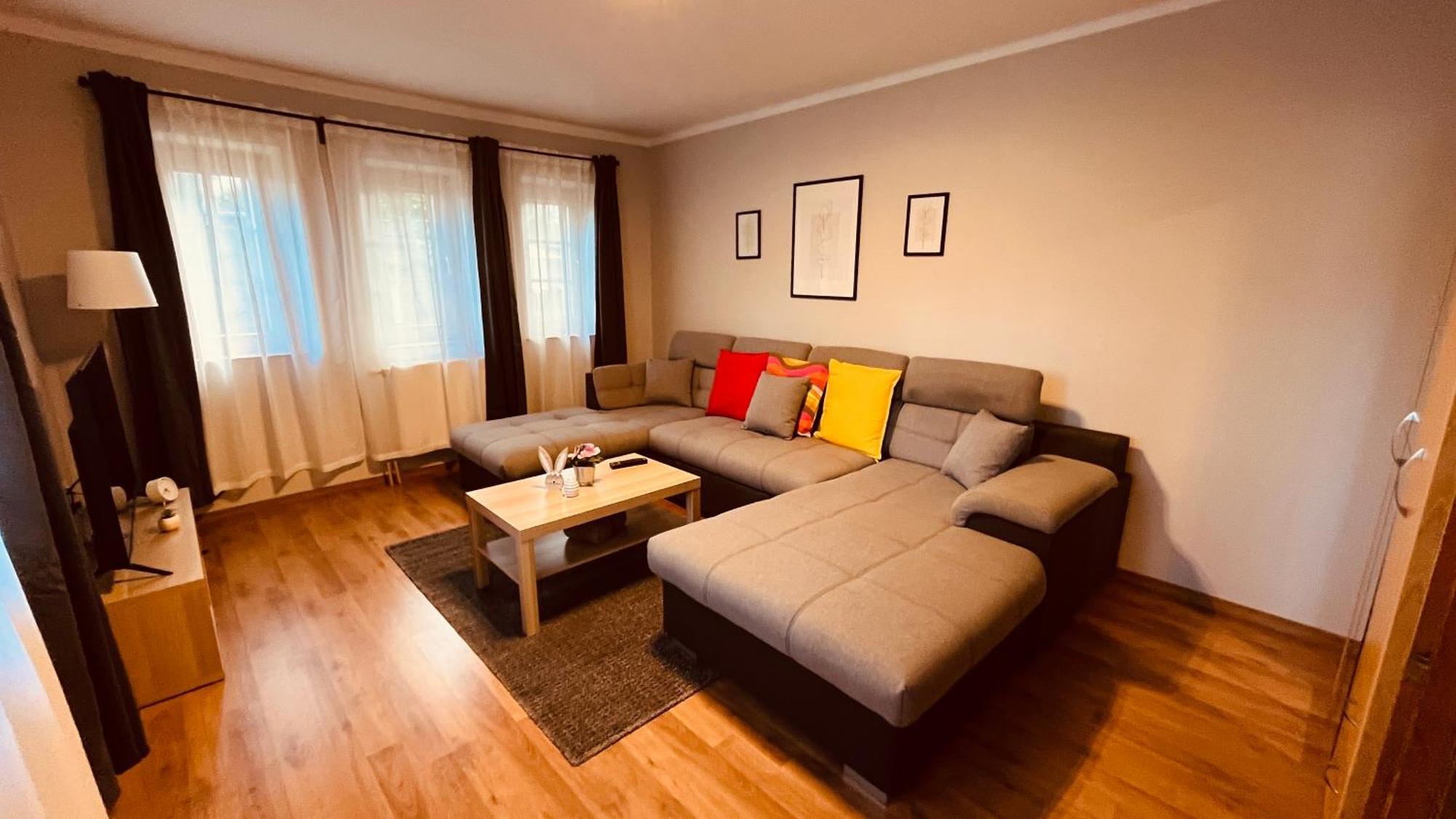 Strigonia Apartman Esztergom Luaran gambar