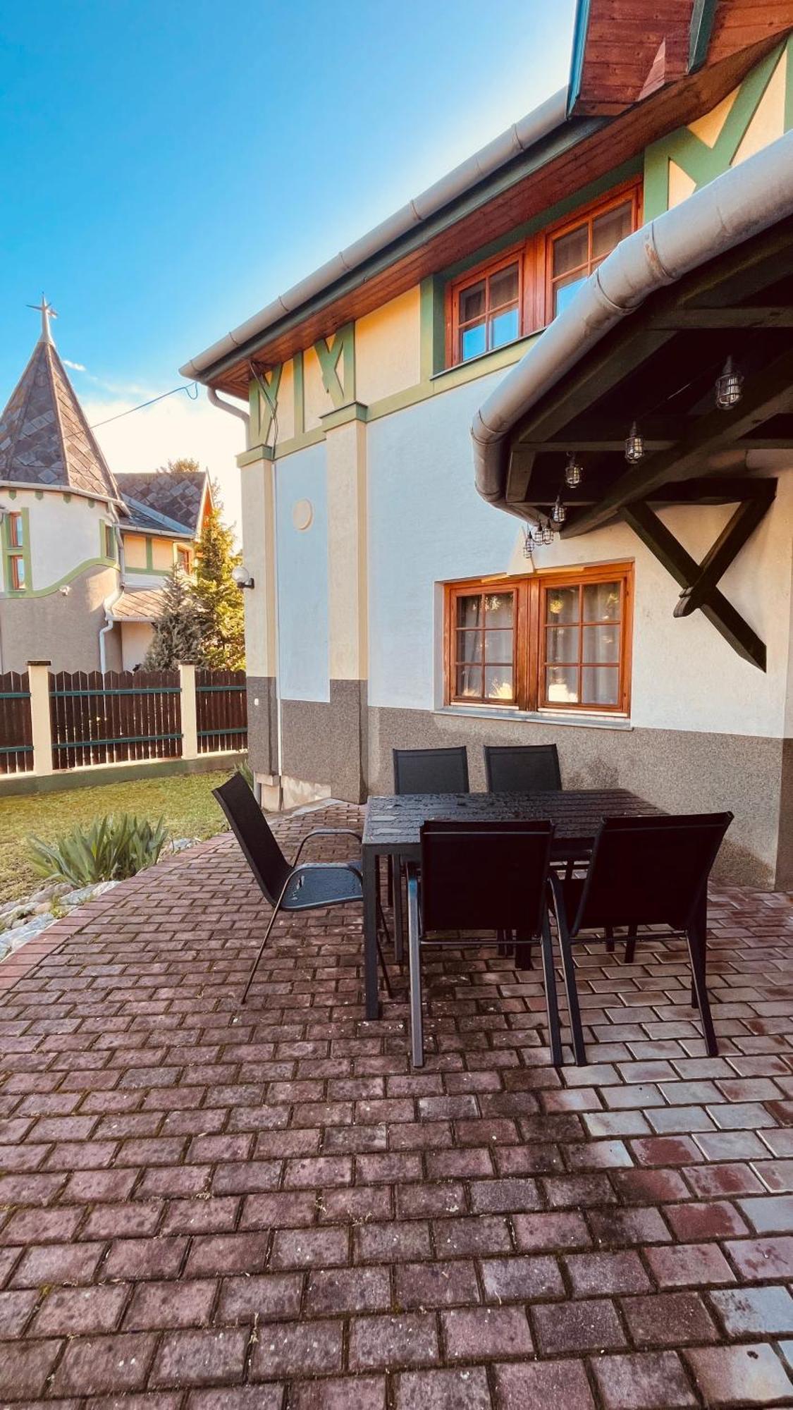 Strigonia Apartman Esztergom Luaran gambar